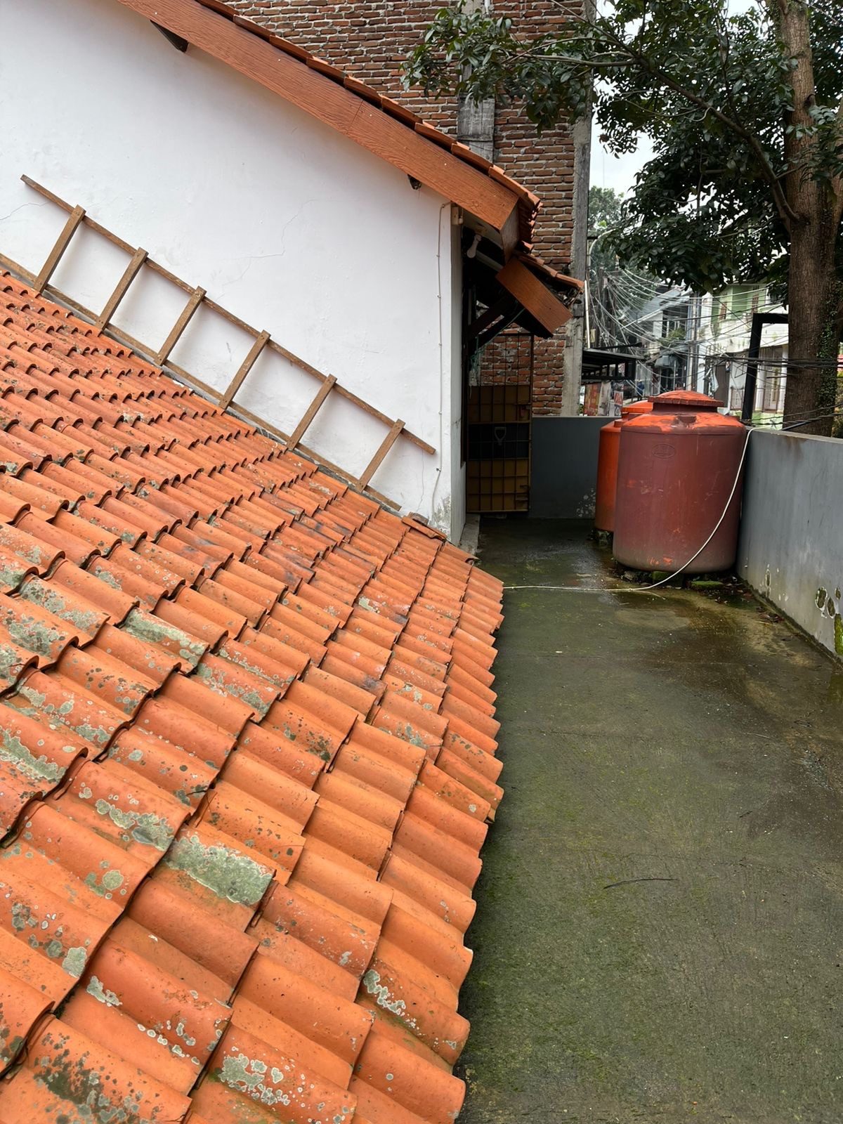 Balkon: Lantai 2